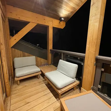 Lägenhet Cozy Ski-in Ski-out & Mountain View Courchevel